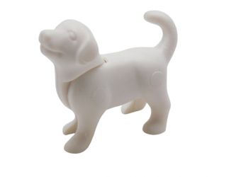 Hundewelpe stehend